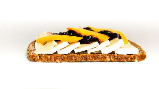 brie and fruit sandwich