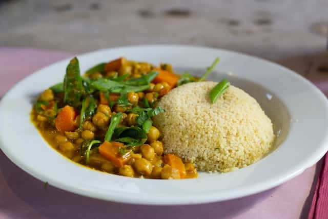 chickpeas tagine and couscous