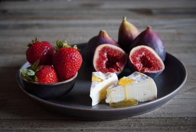 figs, brie and honey
