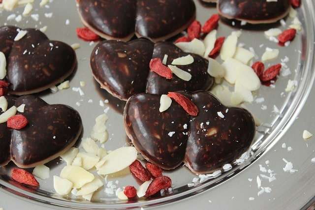 goji berries, chocolate dessert and almonds