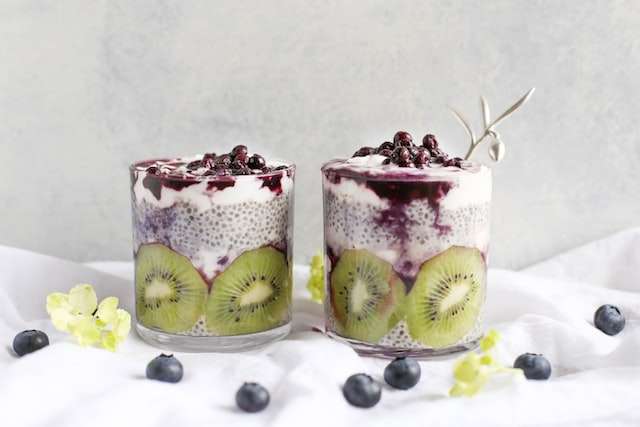 chia seeds pudding with blueberries and kiwi 