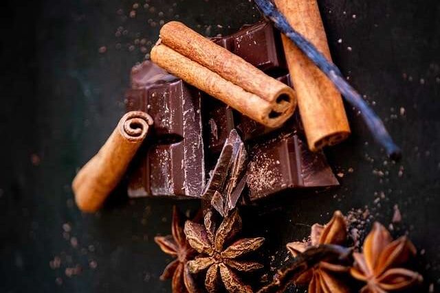 Star anise and spices chocolate 