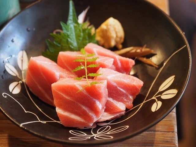 sashimi tuna 